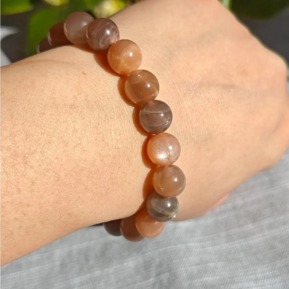 8mm stretchable multicolor‎ moonstone bracelet